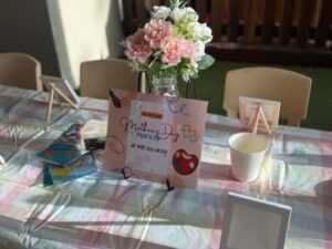 Kindergarten Alexandria Laugh Learn table